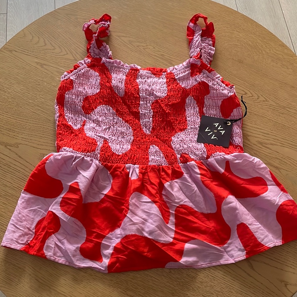 Ava & Viv NWT summer top